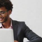 Jednoosobowa działalność gospodarcza online: jak to ogarnąć bez chaosu i nerwów